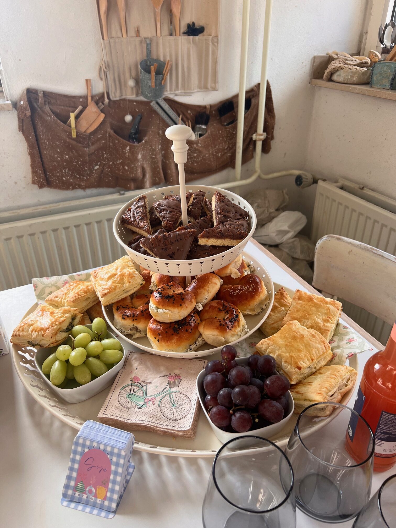 Fertige Keramikst&uuml;cke aus dem Kurs